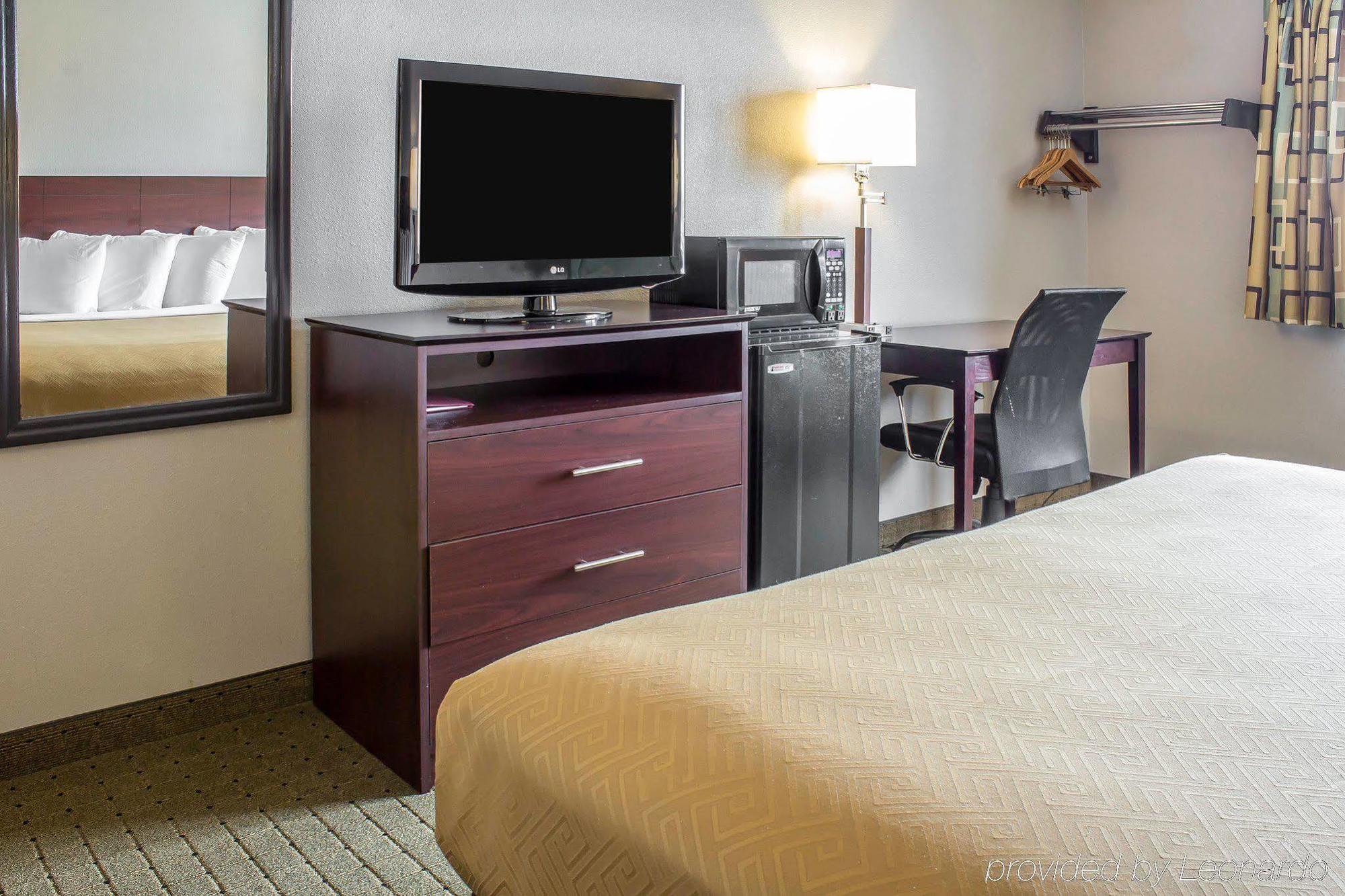 Econo Lodge Ames