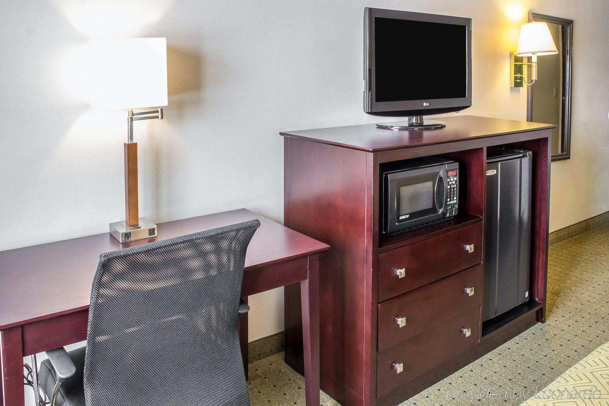 Econo Lodge Ames